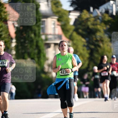 01.09.2024 - BARMER Alsterlauf Dr. Thomas Lammeyer http://msf.ph/oto/6916679 01.09.2024 09:49:06 Laufen 2452, 423 meine-sportfotos.de