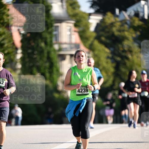01.09.2024 - BARMER Alsterlauf Dr. Thomas Lammeyer http://msf.ph/oto/6916693 01.09.2024 09:49:06 Laufen 52, 4239 meine-sportfotos.de
