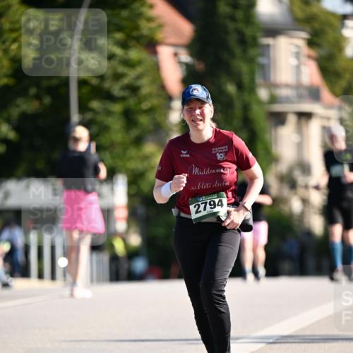 01.09.2024 - BARMER Alsterlauf Dr. Thomas Lammeyer http://msf.ph/oto/6917015 01.09.2024 09:49:18 Laufen 30, 2794 meine-sportfotos.de