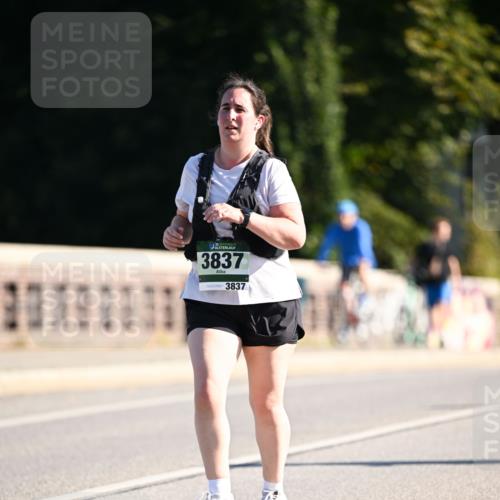 01.09.2024 - BARMER Alsterlauf Dr. Thomas Lammeyer http://msf.ph/oto/6917229 01.09.2024 09:49:38 Laufen 35, 3837, 3837 meine-sportfotos.de