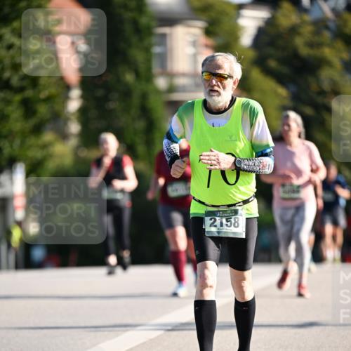 01.09.2024 - BARMER Alsterlauf Dr. Thomas Lammeyer http://msf.ph/oto/6917946 01.09.2024 09:50:17 Laufen 2158 meine-sportfotos.de