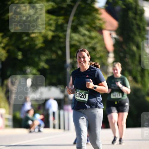 01.09.2024 - BARMER Alsterlauf Dr. Thomas Lammeyer http://msf.ph/oto/6920254 01.09.2024 09:52:01 Laufen 8320 meine-sportfotos.de