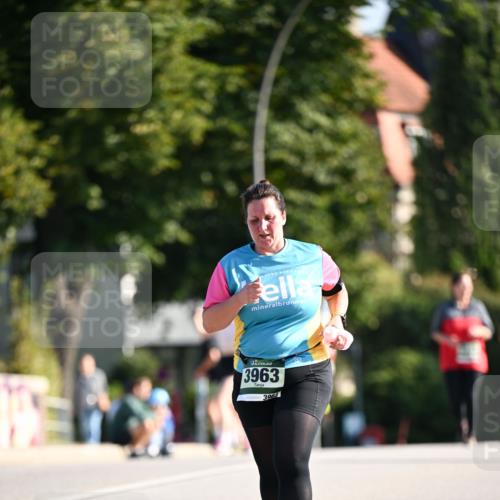01.09.2024 - BARMER Alsterlauf Dr. Thomas Lammeyer http://msf.ph/oto/6921296 01.09.2024 09:54:06 Laufen 3963, 3963 meine-sportfotos.de