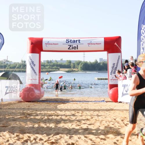 01.09.2024 - 17. Tribühne Triathlon Luisa Fischer http://msf.ph/oto/6921453 01.09.2024 09:03:08 Schwimmen 2, 19, 23, 27, 38, 51 meine-sportfotos.de