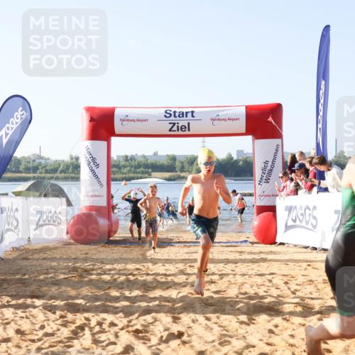 01.09.2024 - 17. Tribühne Triathlon Luisa Fischer http://msf.ph/oto/6921504 01.09.2024 09:03:20 Schwimmen 6, 13, 16, 18, 19, 20, 33, 38, 46, 50, 51, 54, 1487 meine-sportfotos.de