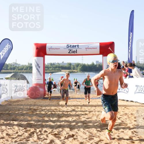 01.09.2024 - 17. Tribühne Triathlon Luisa Fischer http://msf.ph/oto/6921509 01.09.2024 09:03:20 Schwimmen 6, 13, 16, 18, 19, 20, 33, 38, 46, 50, 51, 54, 1487 meine-sportfotos.de