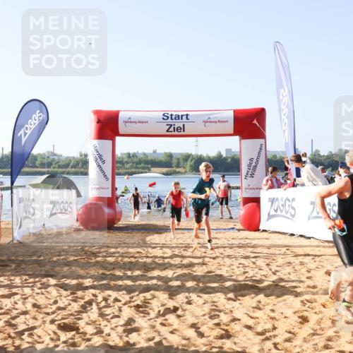 01.09.2024 - 17. Tribühne Triathlon Luisa Fischer http://msf.ph/oto/6921576 01.09.2024 09:03:31 Schwimmen 9, 12, 13, 16, 20, 22, 26, 33, 44, 46, 47, 54 meine-sportfotos.de
