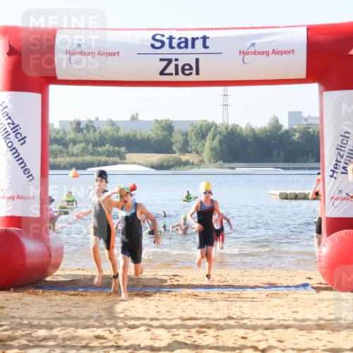 01.09.2024 - 17. Tribühne Triathlon Luisa Fischer http://msf.ph/oto/6921588 01.09.2024 09:03:33 Schwimmen 9, 12, 20, 22, 26, 44, 46, 47, 54 meine-sportfotos.de