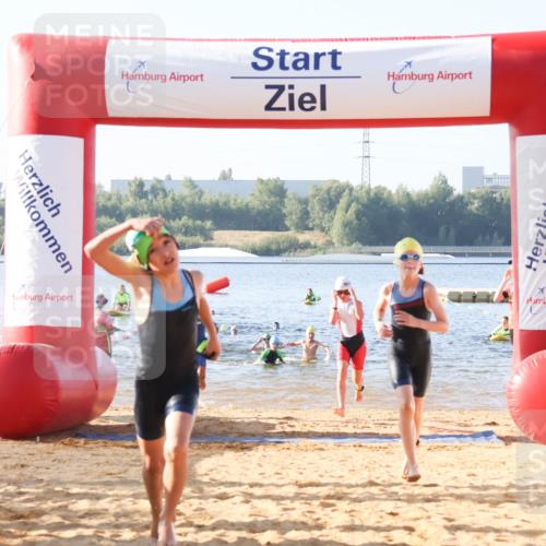 01.09.2024 - 17. Tribühne Triathlon Luisa Fischer http://msf.ph/oto/6921599 01.09.2024 09:03:35 Schwimmen 9, 12, 20, 22, 26, 31, 44, 47, 54 meine-sportfotos.de