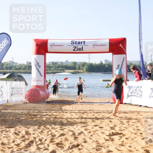 01.09.2024 - 17. Tribühne Triathlon Luisa Fischer http://msf.ph/oto/6921644 01.09.2024 09:03:46 Schwimmen 5, 9, 12, 26, 28, 31, 36, 41, 56 meine-sportfotos.de