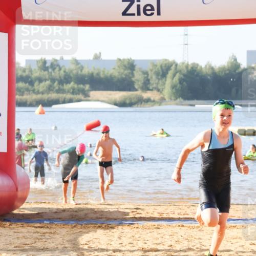 01.09.2024 - 17. Tribühne Triathlon Luisa Fischer http://msf.ph/oto/6921649 01.09.2024 09:03:47 Schwimmen 5, 9, 28, 31, 36, 41, 56 meine-sportfotos.de
