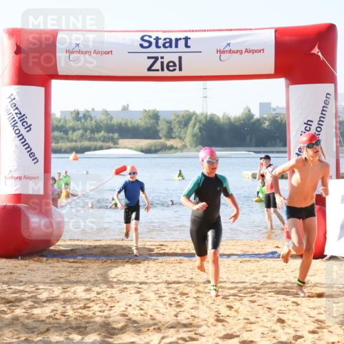 01.09.2024 - 17. Tribühne Triathlon Luisa Fischer http://msf.ph/oto/6921664 01.09.2024 09:03:52 Schwimmen 5, 28, 31, 36, 41, 56 meine-sportfotos.de