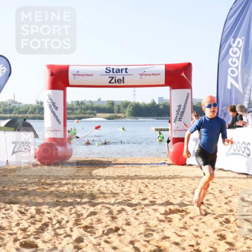 01.09.2024 - 17. Tribühne Triathlon Luisa Fischer http://msf.ph/oto/6921679 01.09.2024 09:03:55 Schwimmen 5, 28, 41, 56 meine-sportfotos.de