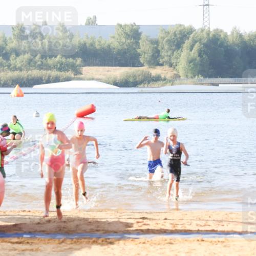 01.09.2024 - 17. Tribühne Triathlon Luisa Fischer http://msf.ph/oto/6921692 01.09.2024 09:04:04 Schwimmen 3, 24, 49, 76 meine-sportfotos.de