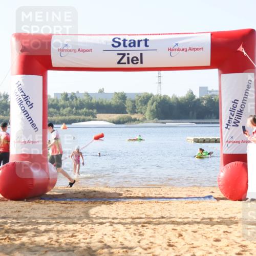 01.09.2024 - 17. Tribühne Triathlon Luisa Fischer http://msf.ph/oto/6921721 01.09.2024 09:04:10 Schwimmen 3, 24, 49, 76, 1488 meine-sportfotos.de