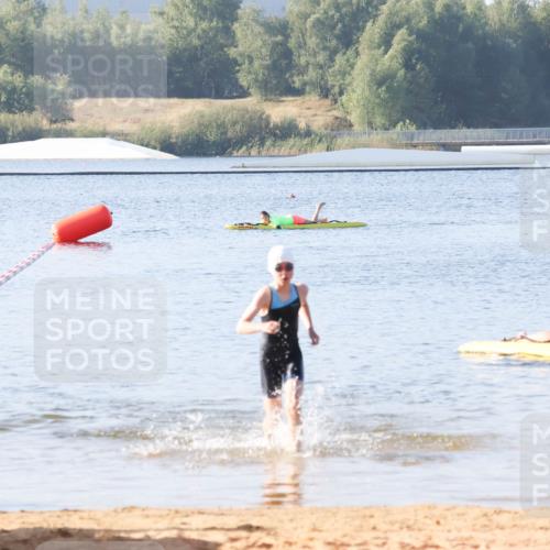 01.09.2024 - 17. Tribühne Triathlon Luisa Fischer http://msf.ph/oto/6921756 01.09.2024 09:04:39 Schwimmen 21 meine-sportfotos.de