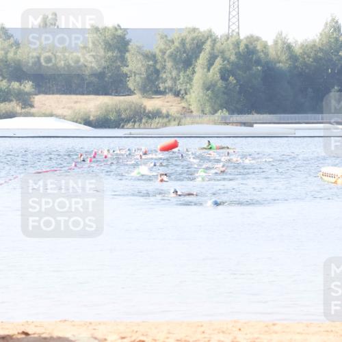 01.09.2024 - 17. Tribühne Triathlon Luisa Fischer http://msf.ph/oto/6921792 01.09.2024 09:28:04 Schwimmen  meine-sportfotos.de