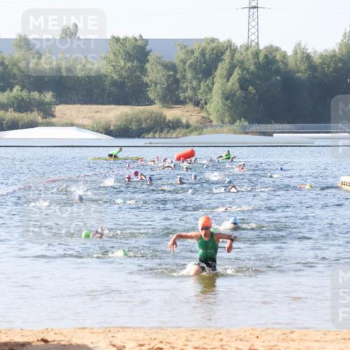 01.09.2024 - 17. Tribühne Triathlon Luisa Fischer http://msf.ph/oto/6921918 01.09.2024 09:28:49 Schwimmen 57, 72 meine-sportfotos.de