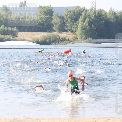 01.09.2024 - 17. Tribühne Triathlon Luisa Fischer http://msf.ph/oto/6921926 01.09.2024 09:28:50 Schwimmen 57, 72 meine-sportfotos.de