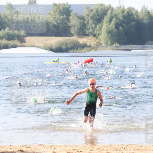 01.09.2024 - 17. Tribühne Triathlon Luisa Fischer http://msf.ph/oto/6921932 01.09.2024 09:28:51 Schwimmen 57, 72 meine-sportfotos.de
