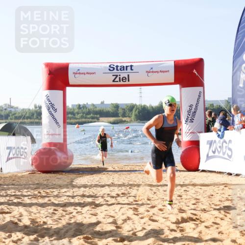 01.09.2024 - 17. Tribühne Triathlon Luisa Fischer http://msf.ph/oto/6922015 01.09.2024 09:29:05 Schwimmen 94, 111, 134, 135 meine-sportfotos.de