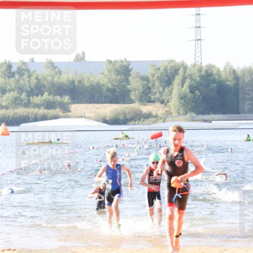 01.09.2024 - 17. Tribühne Triathlon Luisa Fischer http://msf.ph/oto/6922126 01.09.2024 09:29:28 Schwimmen 71, 89, 114, 119, 131 meine-sportfotos.de