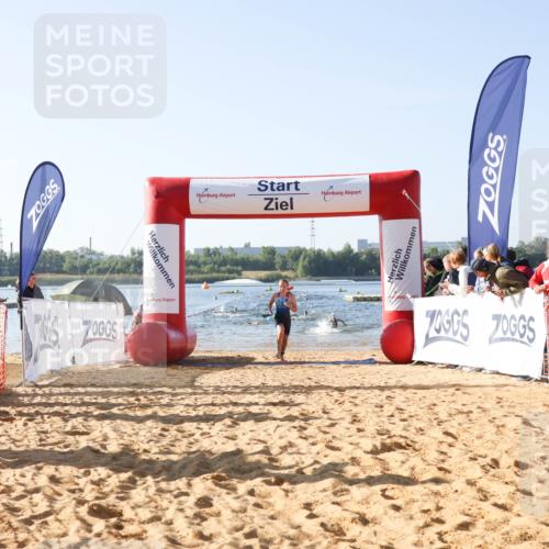 01.09.2024 - 17. Tribühne Triathlon Luisa Fischer http://msf.ph/oto/6922179 01.09.2024 09:29:38 Schwimmen 67, 71, 89, 119, 131, 132 meine-sportfotos.de