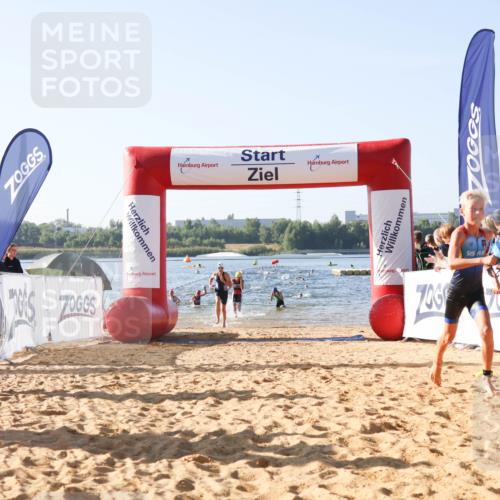 01.09.2024 - 17. Tribühne Triathlon Luisa Fischer http://msf.ph/oto/6922290 01.09.2024 09:29:55 Schwimmen 62, 66, 90, 106, 110, 125, 130, 133 meine-sportfotos.de