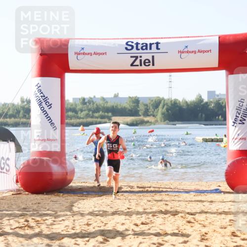 01.09.2024 - 17. Tribühne Triathlon Luisa Fischer http://msf.ph/oto/6922322 01.09.2024 09:30:03 Schwimmen 62, 66, 79, 84, 106, 110, 125 meine-sportfotos.de