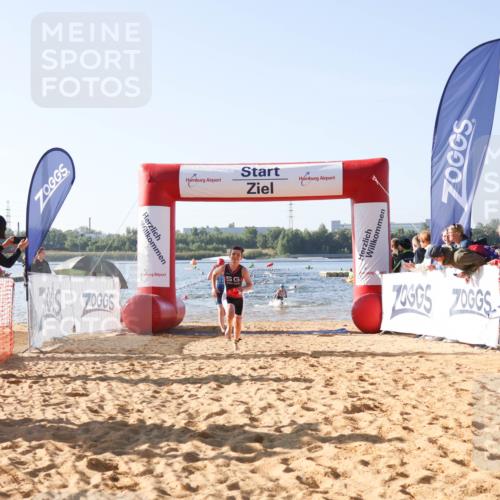 01.09.2024 - 17. Tribühne Triathlon Luisa Fischer http://msf.ph/oto/6922324 01.09.2024 09:30:03 Schwimmen 62, 66, 79, 84, 106, 110, 125 meine-sportfotos.de