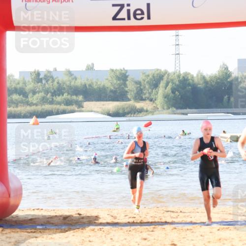 01.09.2024 - 17. Tribühne Triathlon Luisa Fischer http://msf.ph/oto/6922452 01.09.2024 09:30:46 Schwimmen 83, 85, 88, 99, 100, 124 meine-sportfotos.de