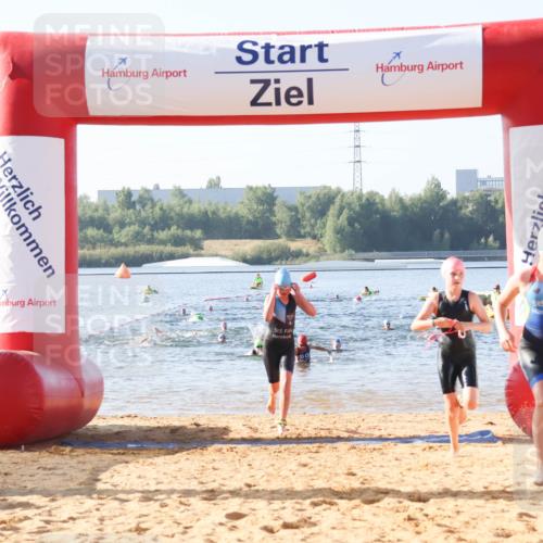 01.09.2024 - 17. Tribühne Triathlon Luisa Fischer http://msf.ph/oto/6922453 01.09.2024 09:30:46 Schwimmen 83, 85, 88, 99, 100, 124 meine-sportfotos.de