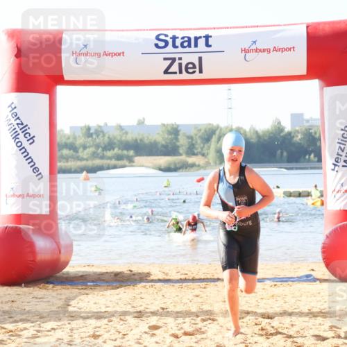 01.09.2024 - 17. Tribühne Triathlon Luisa Fischer http://msf.ph/oto/6922462 01.09.2024 09:30:49 Schwimmen 83, 85, 88, 99, 100 meine-sportfotos.de