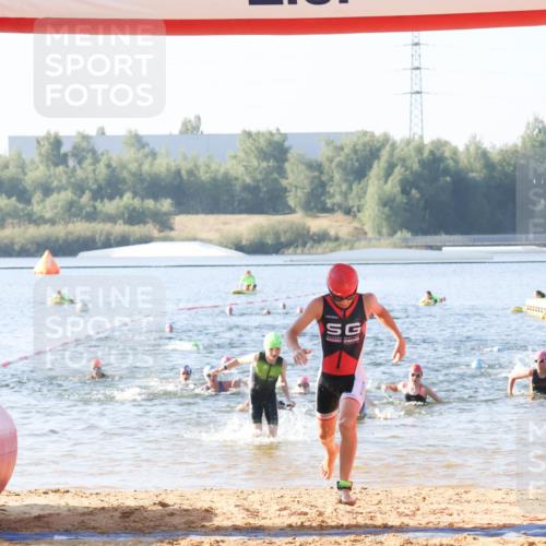 01.09.2024 - 17. Tribühne Triathlon Luisa Fischer http://msf.ph/oto/6922473 01.09.2024 09:30:54 Schwimmen 70, 83, 88, 92, 99, 100, 136 meine-sportfotos.de