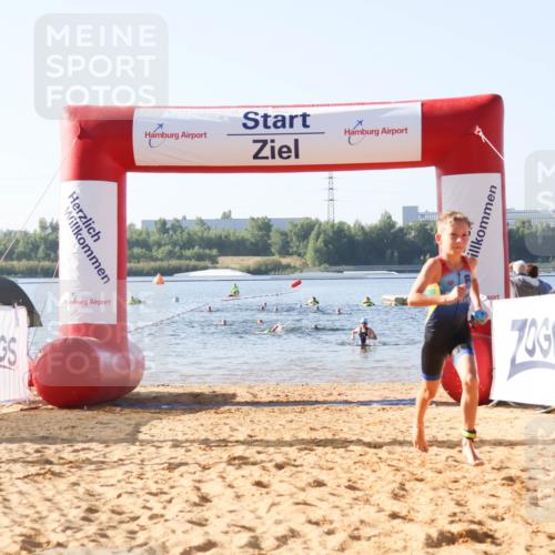 01.09.2024 - 17. Tribühne Triathlon Luisa Fischer http://msf.ph/oto/6922592 01.09.2024 09:31:22 Schwimmen 58, 77, 87, 97, 129 meine-sportfotos.de