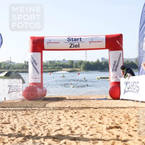 01.09.2024 - 17. Tribühne Triathlon Luisa Fischer http://msf.ph/oto/6922629 01.09.2024 09:31:34 Schwimmen 122 meine-sportfotos.de