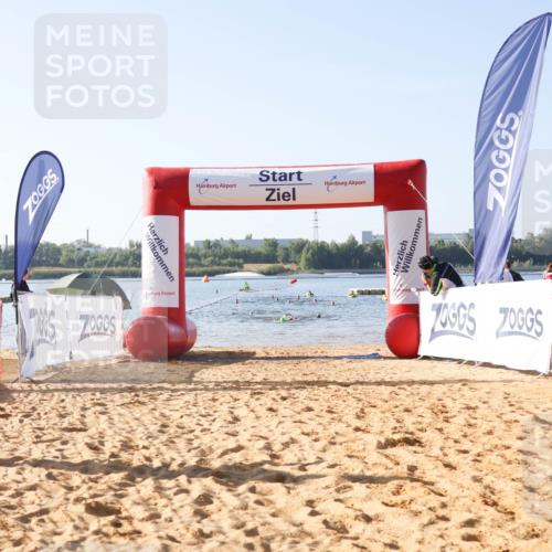 01.09.2024 - 17. Tribühne Triathlon Luisa Fischer http://msf.ph/oto/6922632 01.09.2024 09:31:35 Schwimmen 122 meine-sportfotos.de
