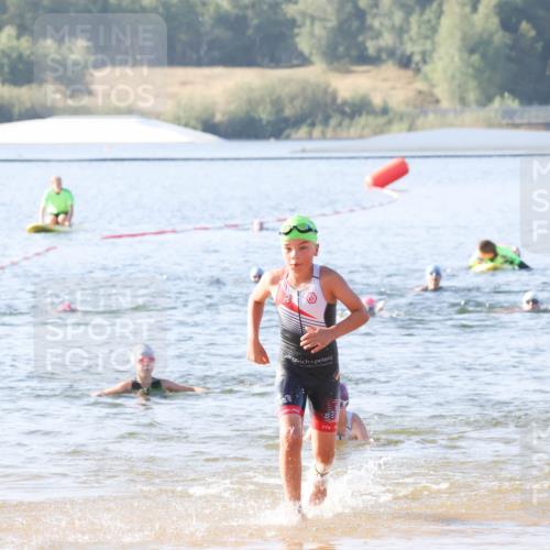 01.09.2024 - 17. Tribühne Triathlon Luisa Fischer http://msf.ph/oto/6922639 01.09.2024 09:31:42 Schwimmen 91, 116, 121, 122 meine-sportfotos.de