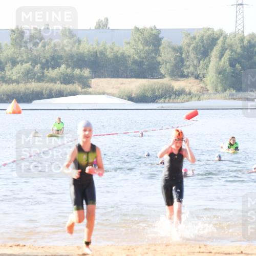 01.09.2024 - 17. Tribühne Triathlon Luisa Fischer http://msf.ph/oto/6922708 01.09.2024 09:31:56 Schwimmen 102, 116, 121, 123 meine-sportfotos.de