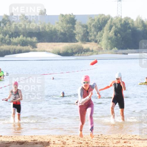 01.09.2024 - 17. Tribühne Triathlon Luisa Fischer http://msf.ph/oto/6922814 01.09.2024 09:32:25 Schwimmen 59, 74, 126 meine-sportfotos.de