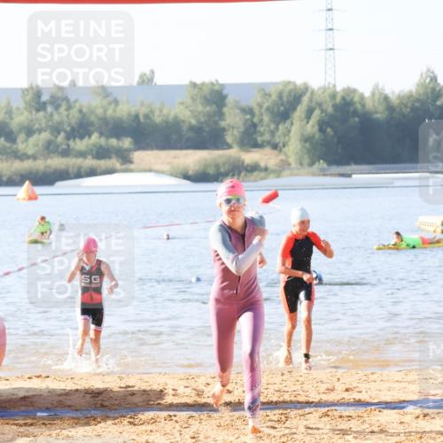 01.09.2024 - 17. Tribühne Triathlon Luisa Fischer http://msf.ph/oto/6922824 01.09.2024 09:32:27 Schwimmen 59, 74, 126 meine-sportfotos.de