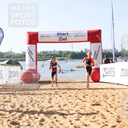 01.09.2024 - 17. Tribühne Triathlon Luisa Fischer http://msf.ph/oto/6922840 01.09.2024 09:32:31 Schwimmen 59, 74, 126 meine-sportfotos.de