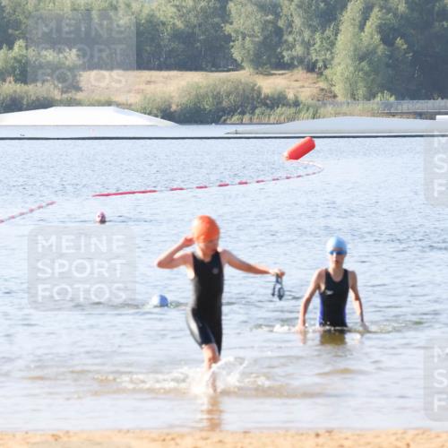 01.09.2024 - 17. Tribühne Triathlon Luisa Fischer http://msf.ph/oto/6922858 01.09.2024 09:32:38 Schwimmen 69, 74, 126 meine-sportfotos.de