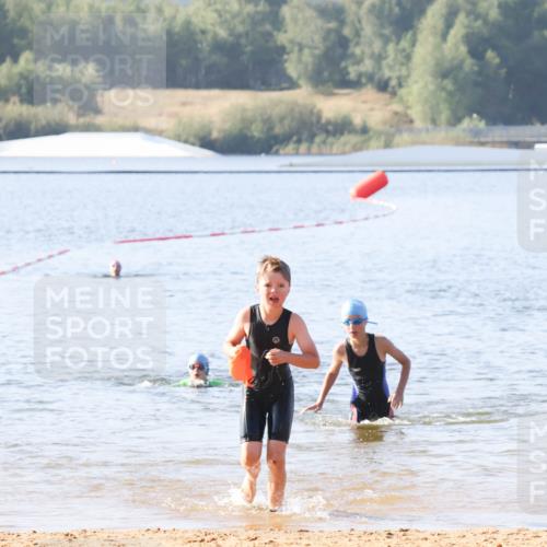 01.09.2024 - 17. Tribühne Triathlon Luisa Fischer http://msf.ph/oto/6922864 01.09.2024 09:32:39 Schwimmen 69, 74, 80, 126 meine-sportfotos.de
