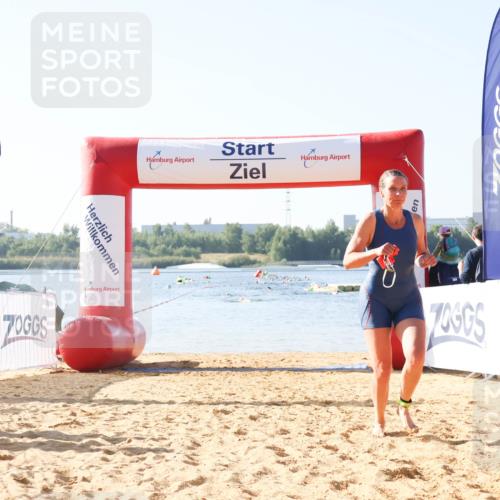 01.09.2024 - 17. Tribühne Triathlon Luisa Fischer http://msf.ph/oto/6923107 01.09.2024 10:03:25 Schwimmen 146 meine-sportfotos.de