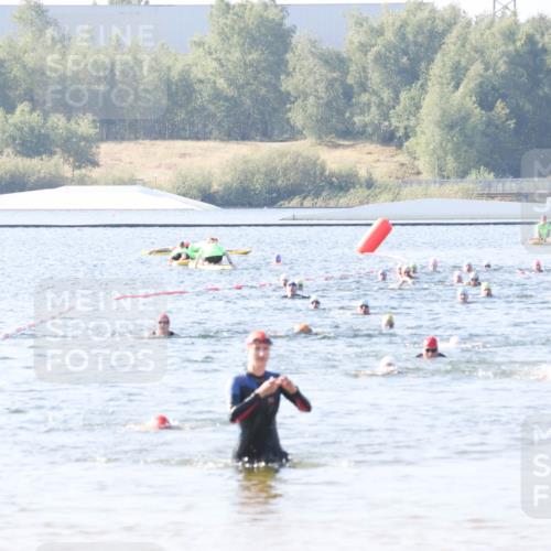 01.09.2024 - 17. Tribühne Triathlon Luisa Fischer http://msf.ph/oto/6923223 01.09.2024 10:04:19 Schwimmen 153, 1069, 1075 meine-sportfotos.de