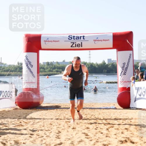 01.09.2024 - 17. Tribühne Triathlon Luisa Fischer http://msf.ph/oto/6923295 01.09.2024 10:04:38 Schwimmen 152 meine-sportfotos.de