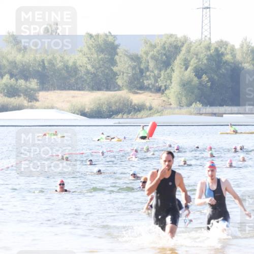 01.09.2024 - 17. Tribühne Triathlon Luisa Fischer http://msf.ph/oto/6923305 01.09.2024 10:04:44 Schwimmen 140, 152, 1062 meine-sportfotos.de