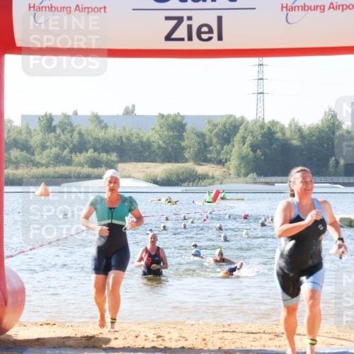 01.09.2024 - 17. Tribühne Triathlon Luisa Fischer http://msf.ph/oto/6923408 01.09.2024 10:05:04 Schwimmen 143, 147, 150 meine-sportfotos.de