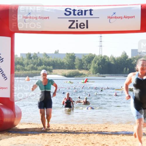 01.09.2024 - 17. Tribühne Triathlon Luisa Fischer http://msf.ph/oto/6923413 01.09.2024 10:05:05 Schwimmen 143, 147, 150 meine-sportfotos.de